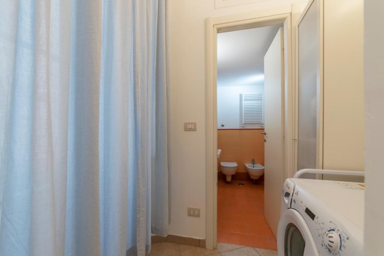 Villa Borghese & Villa Albani Apartment Roma Ngoại thất bức ảnh